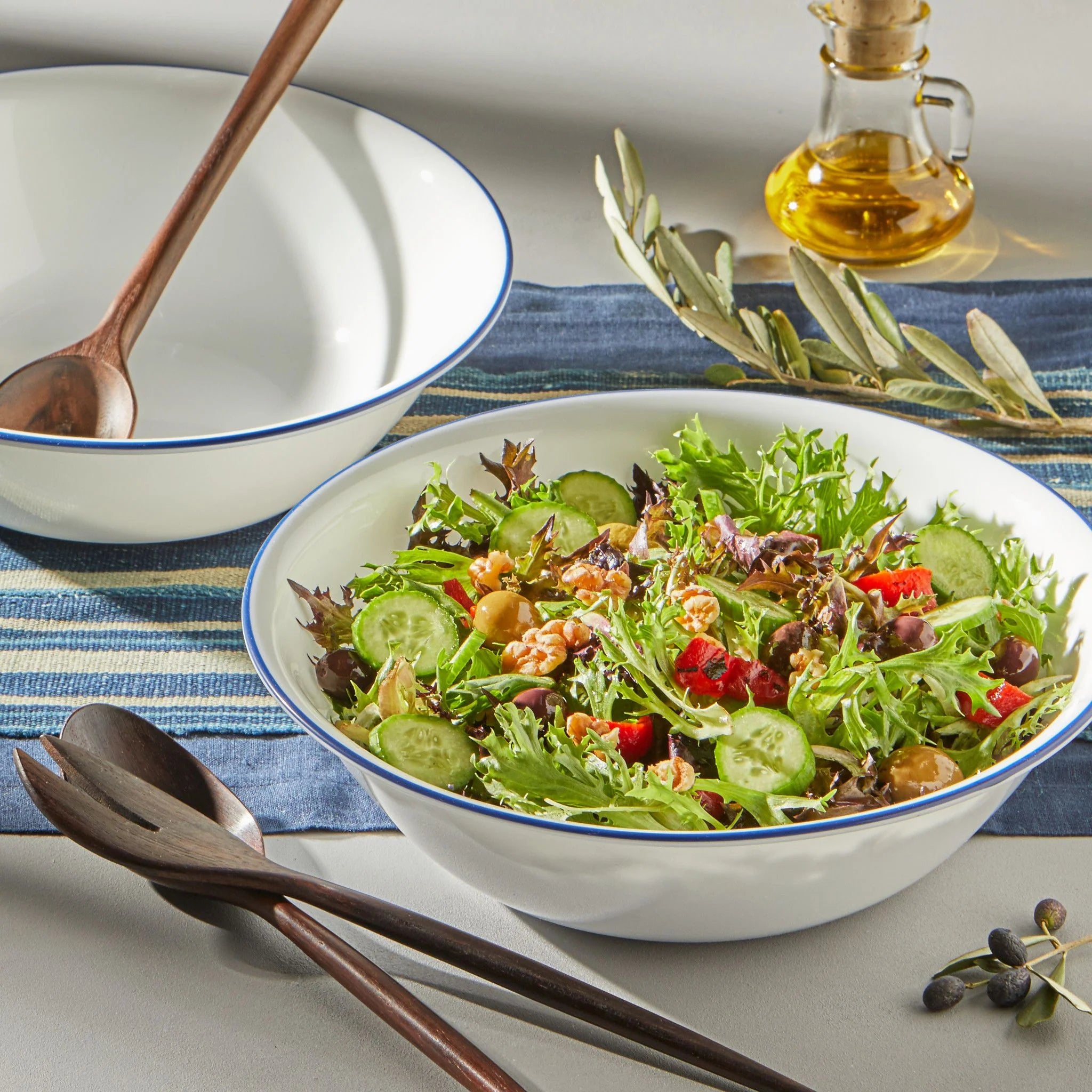 Brilliant Blue Banded 2-quart Serving Bowls, 2-pack - Image 3